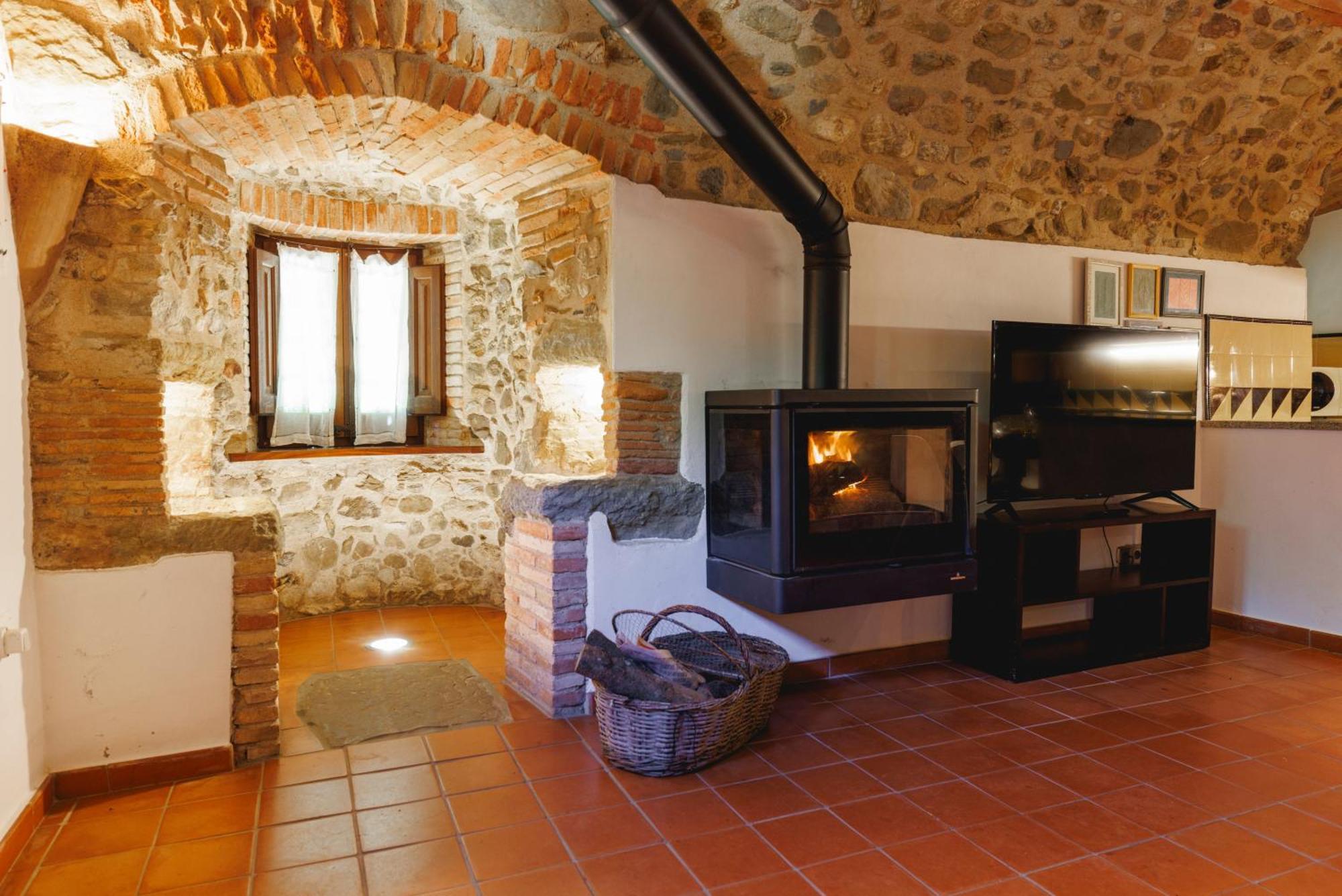 Turisme Rural - Mas Vila - Monells La Bisbal d'Emporda Exterior photo